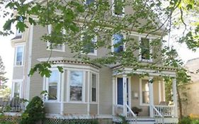 Beach Street Inn